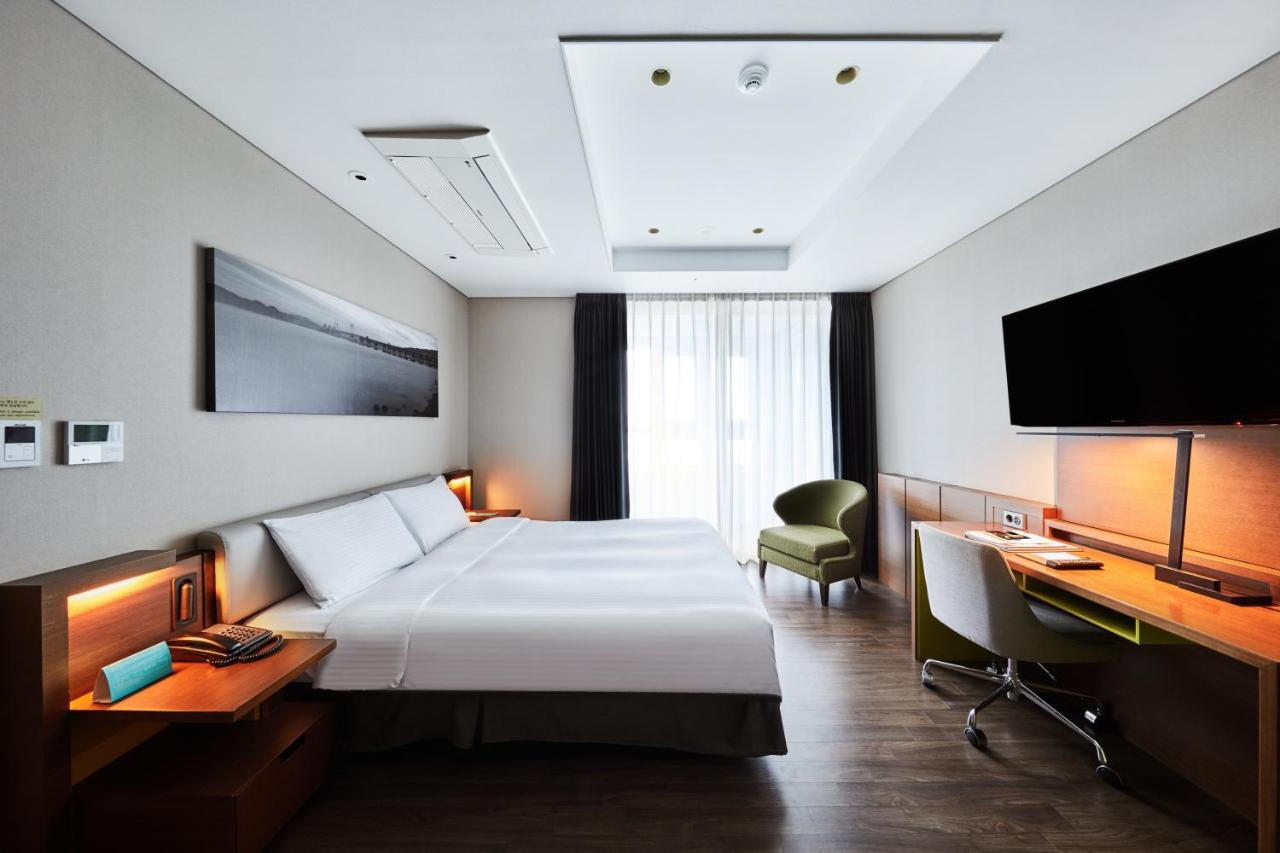 Felix By Stx Hotel & Suite Μπουσάν Εξωτερικό φωτογραφία