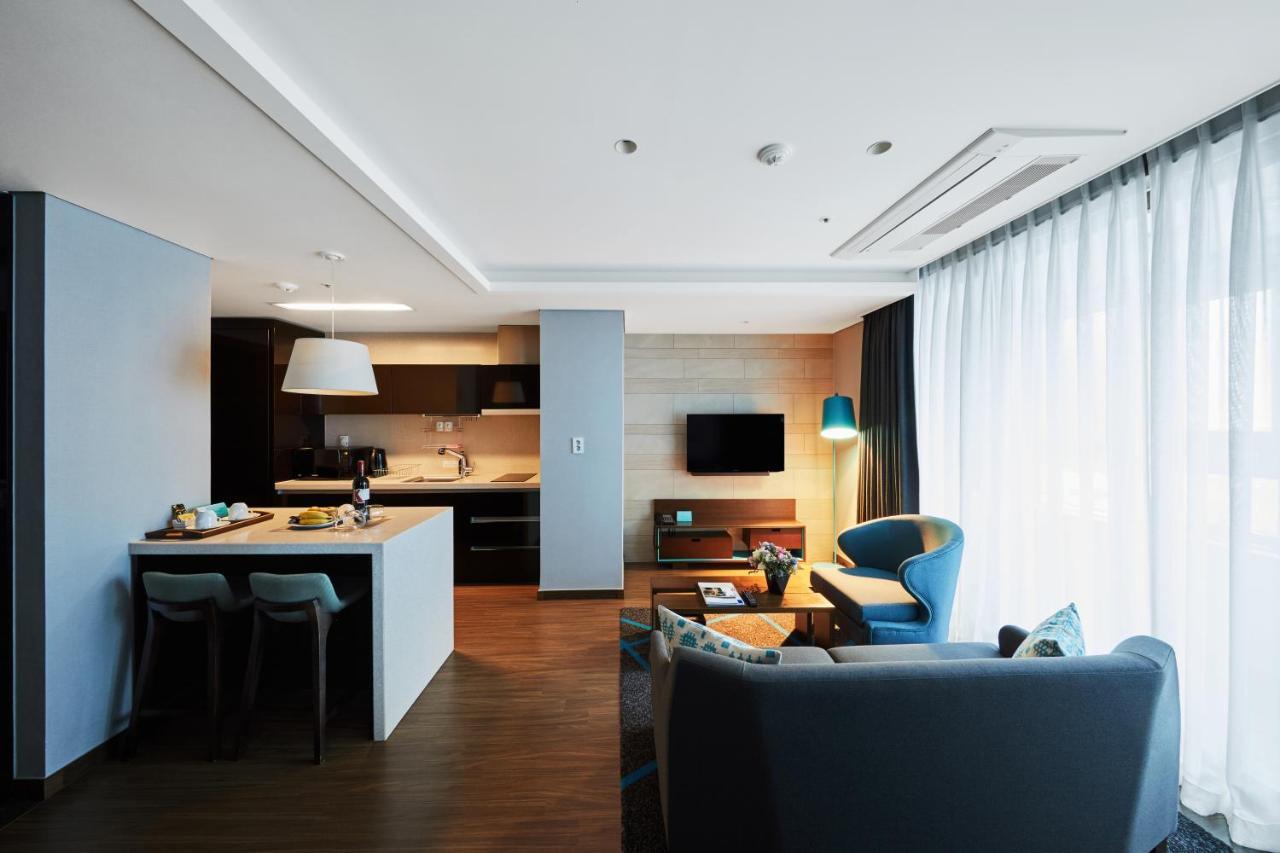 Felix By Stx Hotel & Suite Μπουσάν Εξωτερικό φωτογραφία